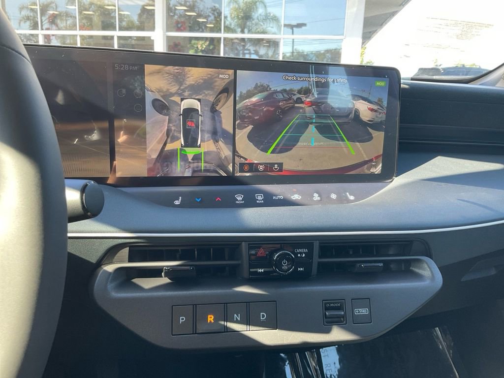 New 2026 Nissan Leaf Platinum+ w/ Cargo Package (Platinum+) image 20