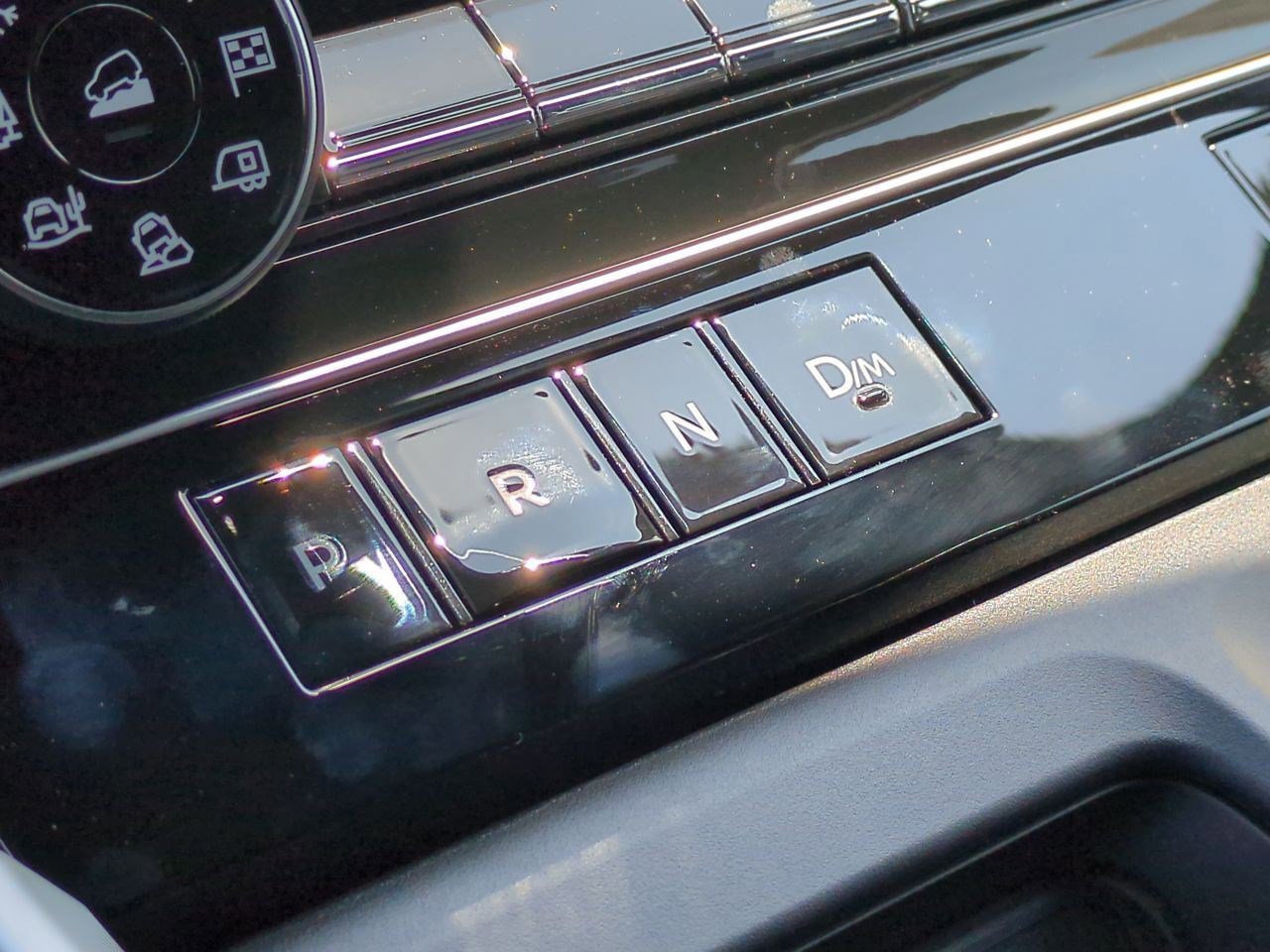 New 2025 Nissan Armada Platinum w/ Convenience Package AWD/4WD image 25