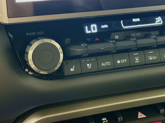 New 2026 Toyota Sequoia Platinum AWD/4WD image 19