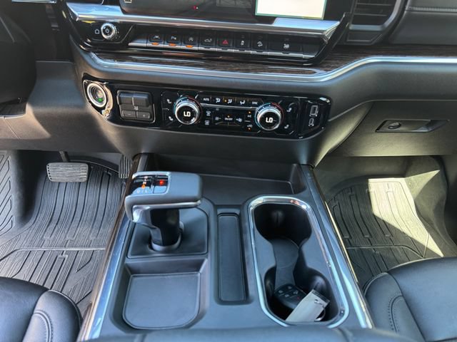 Used 2025 GMC Sierra 1500 Elevation w/ Elevation Premium Package AWD/4WD image 12