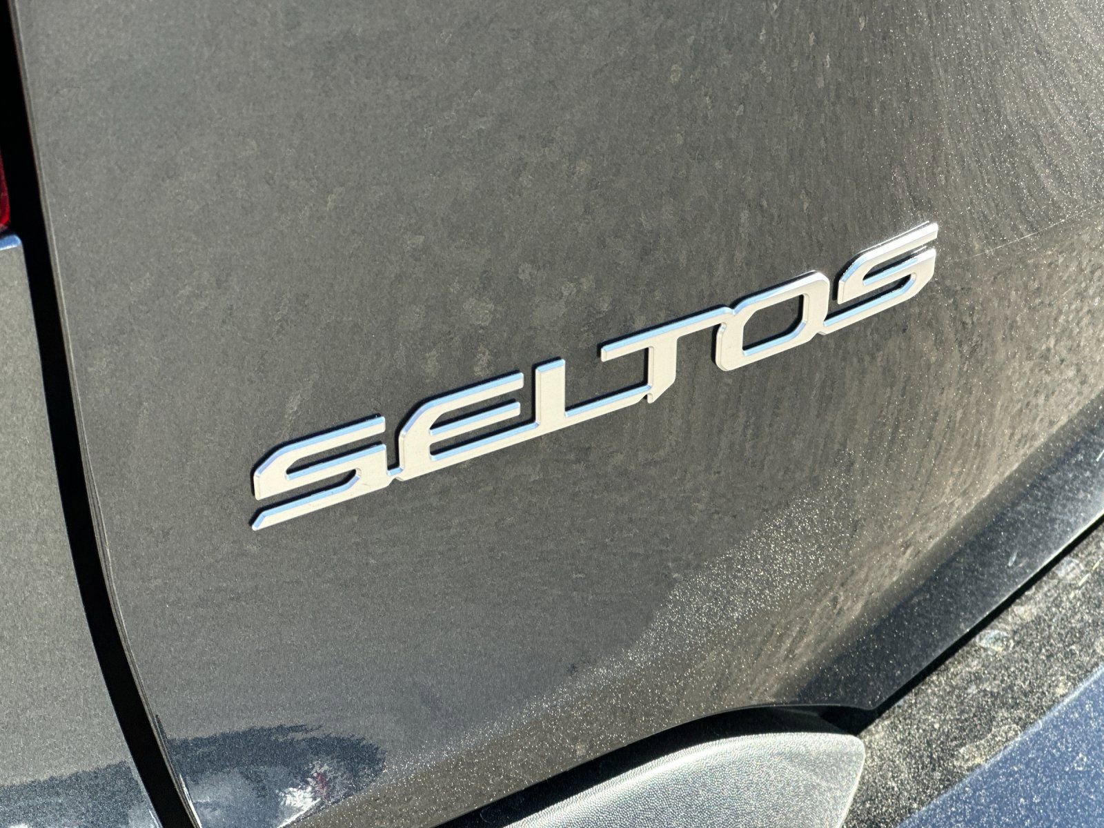New 2026 Kia Seltos EX image 26