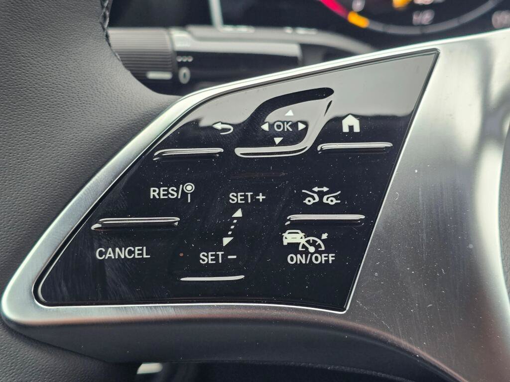 New 2026 Mercedes-Benz CLE 300 4MATIC Cabriolet image 36