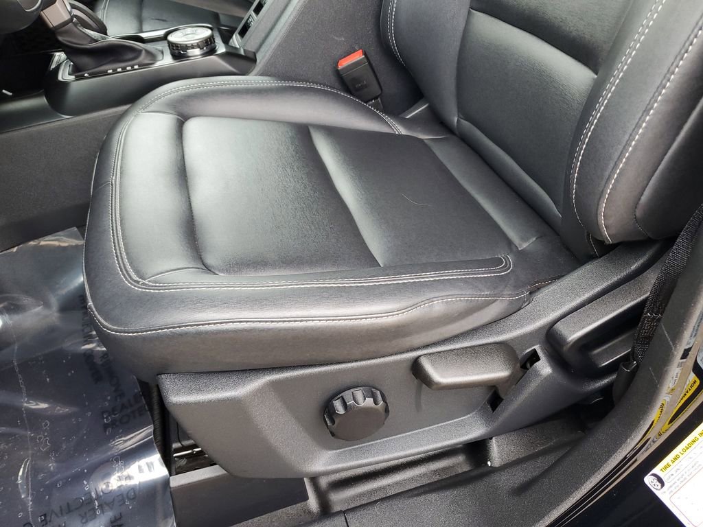 Certified 2025 Ford Bronco Badlands image 12