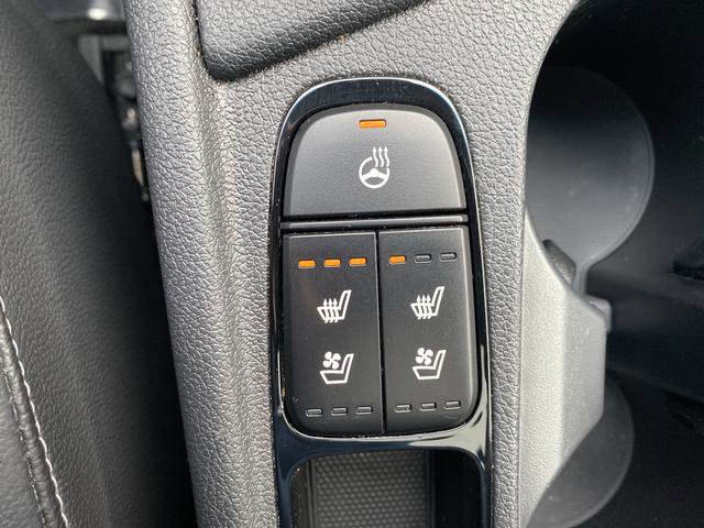 Certified 2019 Kia Niro Touring image 8