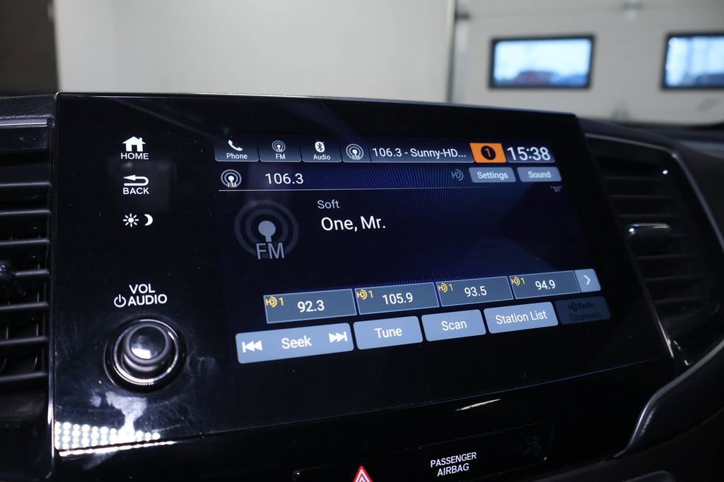 Used 2021 Honda Passport EX-L image 27