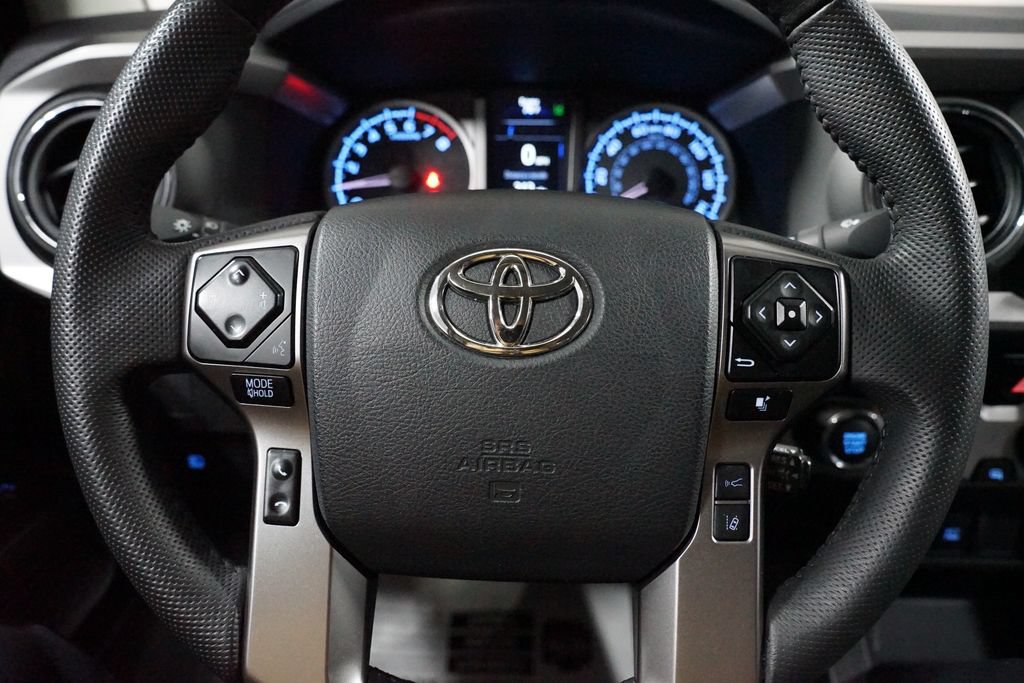 Used 2023 Toyota Tacoma SR5 RWD image 13