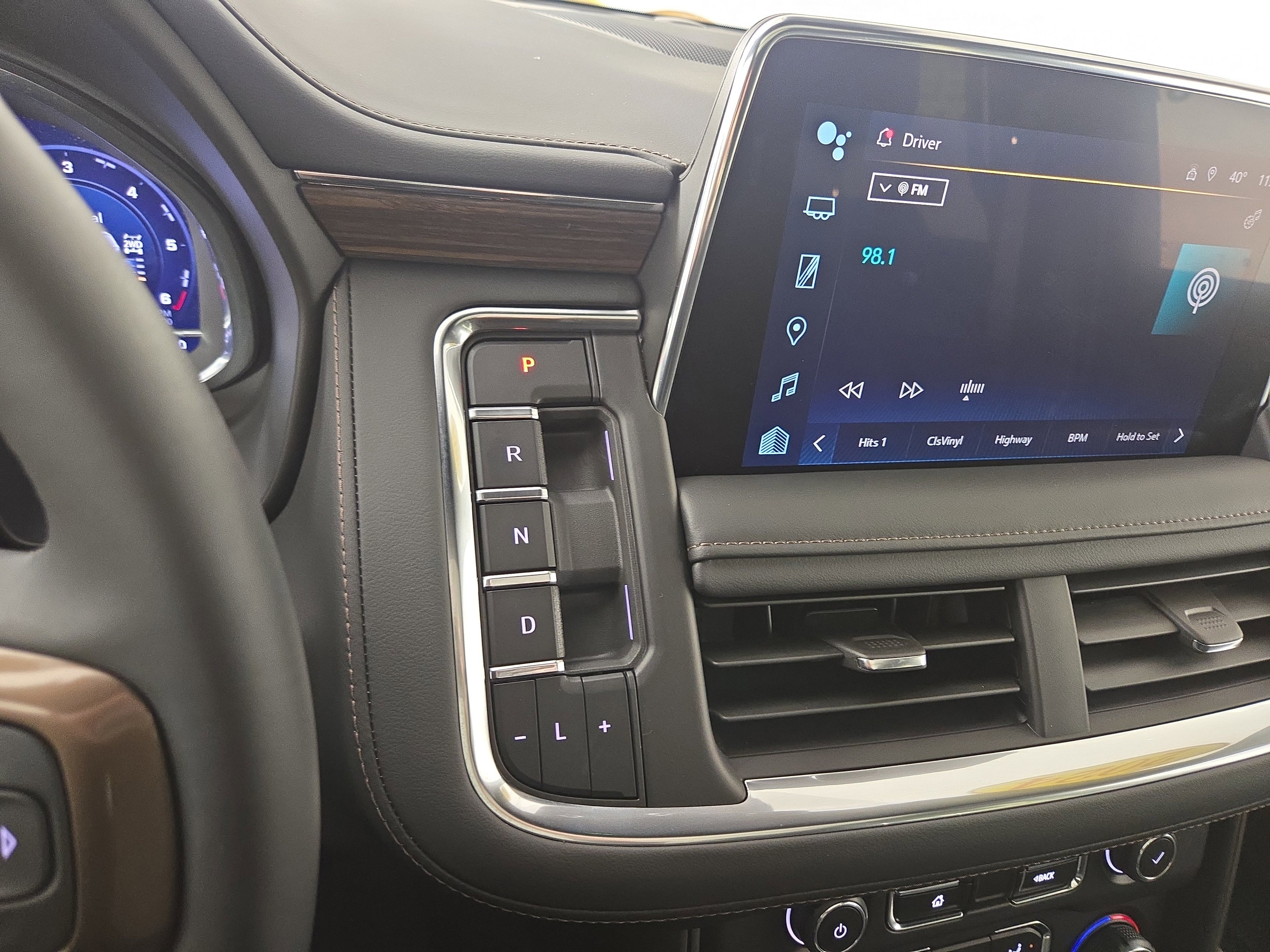 Certified 2024 Chevrolet Tahoe High Country image 25