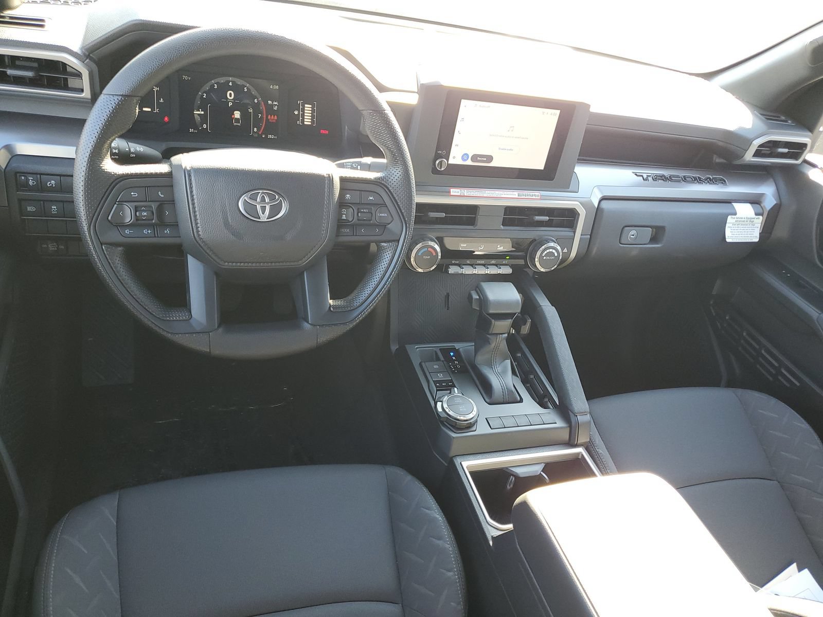 Certified 2025 Toyota Tacoma SR5 AWD/4WD image 9