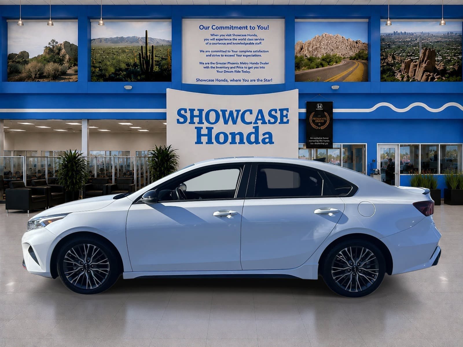 Used 2022 Kia Forte GT-Line w/ GT-Line Premium Package FWD image 4