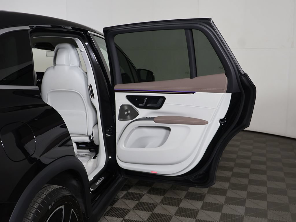 Used 2023 Mercedes-Benz EQS 450+ 4MATIC SUV image 28