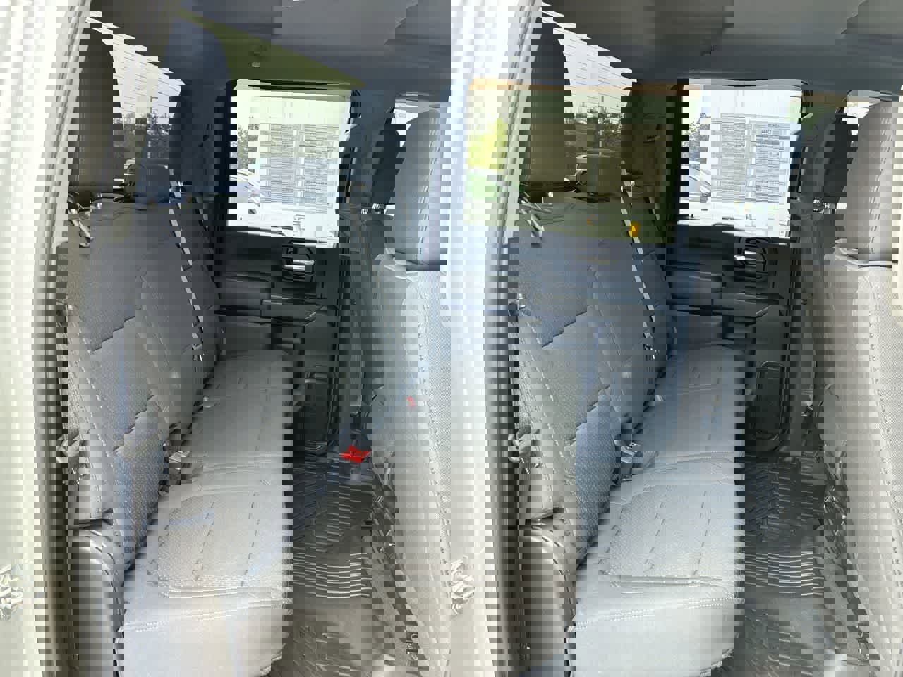 Used 2021 Chevrolet Silverado 2500 Custom w/ Custom Value Package image 24