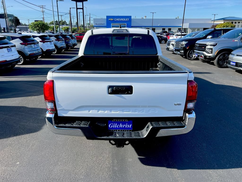 Used 2022 Toyota Tacoma SR5 RWD image 24