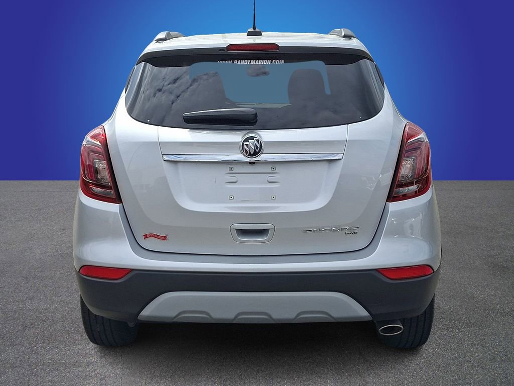 Used 2021 Buick Encore Preferred w/ Safety Package image 5
