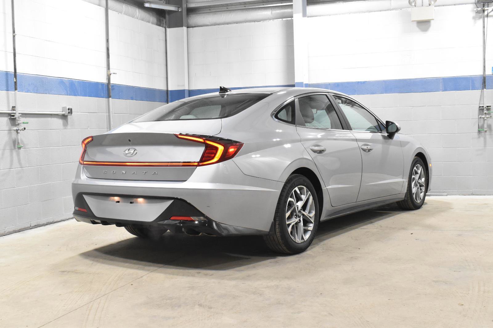 Used 2023 Hyundai Sonata SEL image 26