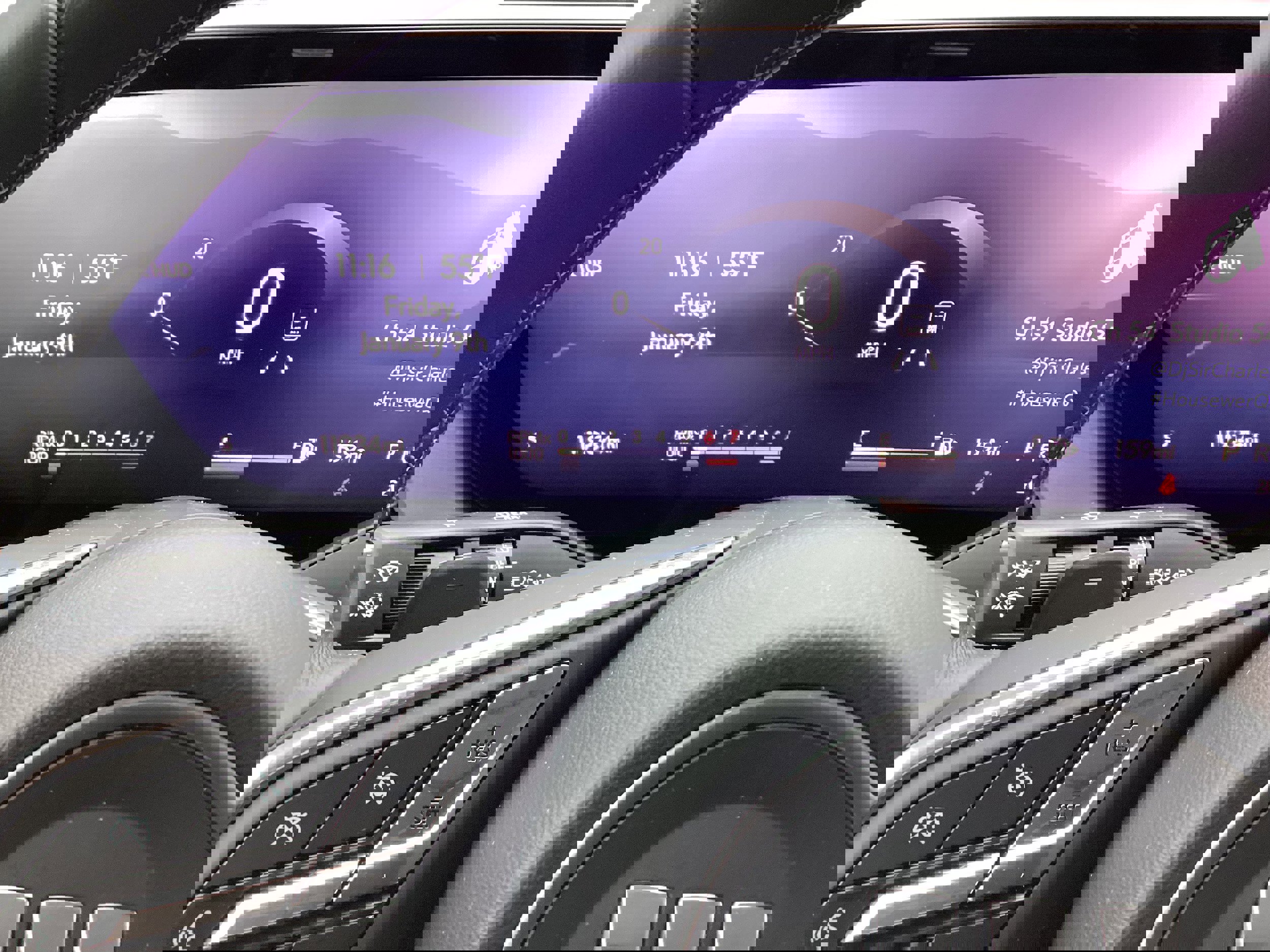 Used 2025 Buick Envision Preferred image 17