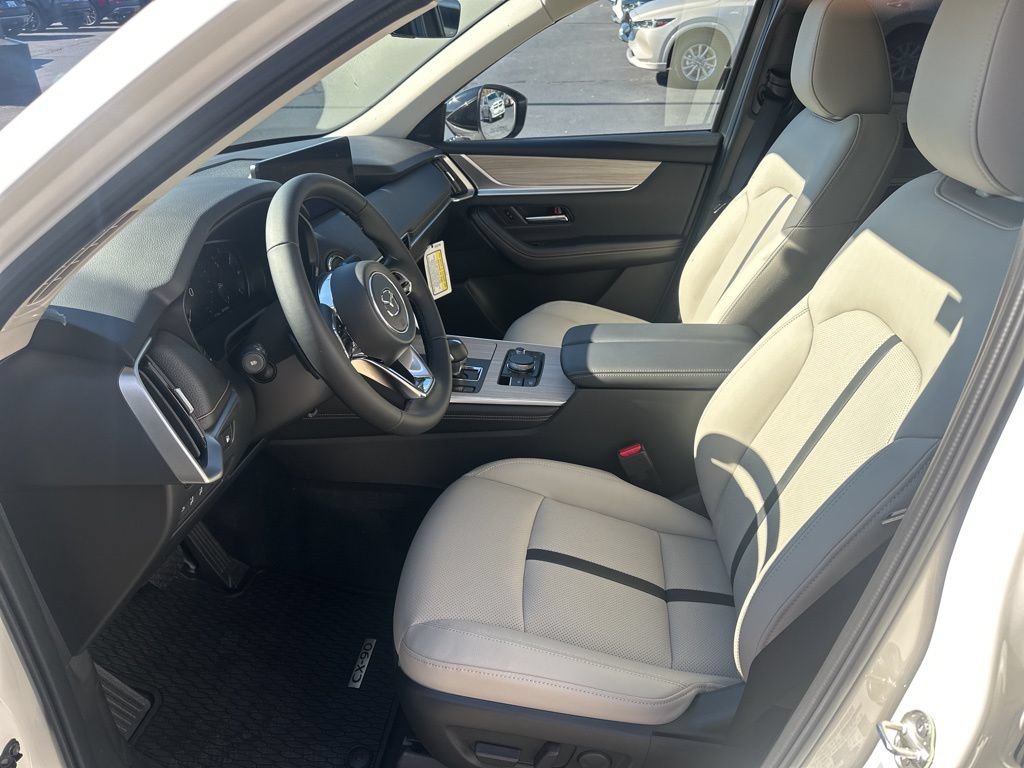 New 2026 MAZDA CX-90 Plug-In Hybrid w/Premium Sport AWD/4WD image 37