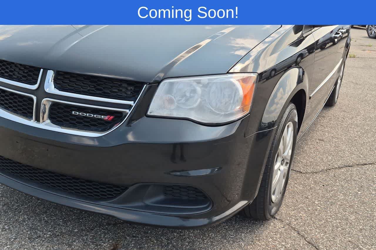 Used 2016 Dodge Grand Caravan SE w/ Quick Order Package 29E SE FWD image 10