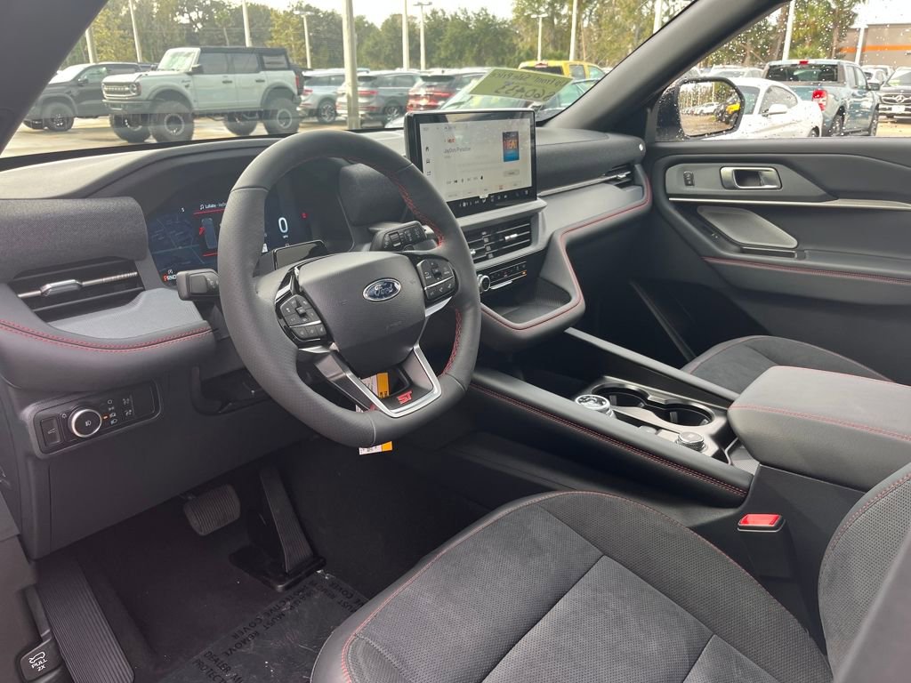 New 2026 Ford Explorer ST w/ Sun And Sound Package image 5