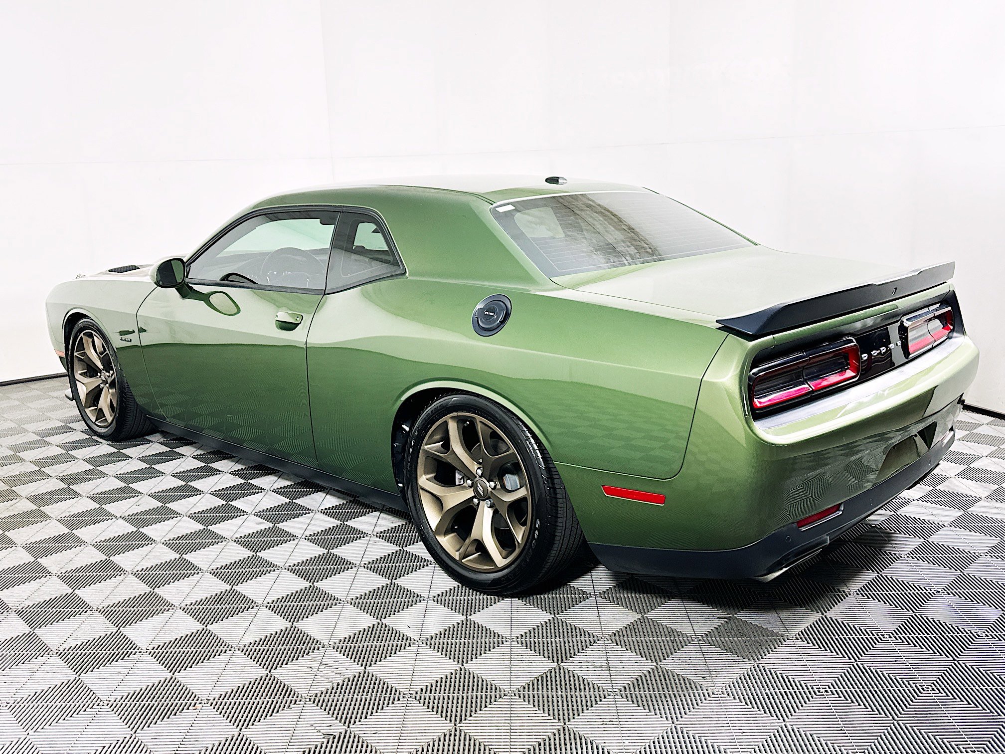 Used 2019 Dodge Challenger R/T image 5
