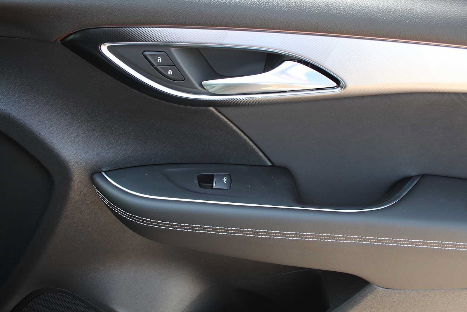 New 2026 Buick Envision Sport Touring AWD/4WD image 18
