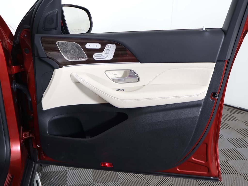 Used 2021 Mercedes-Benz GLS 450 GLS 450 image 30