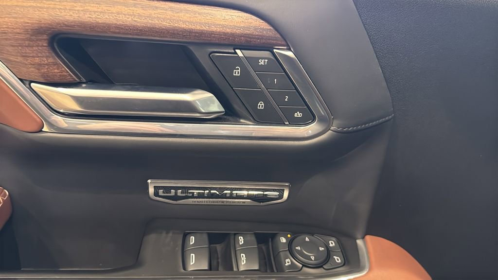 Used 2025 GMC Sierra 1500 Denali Ultimate image 13
