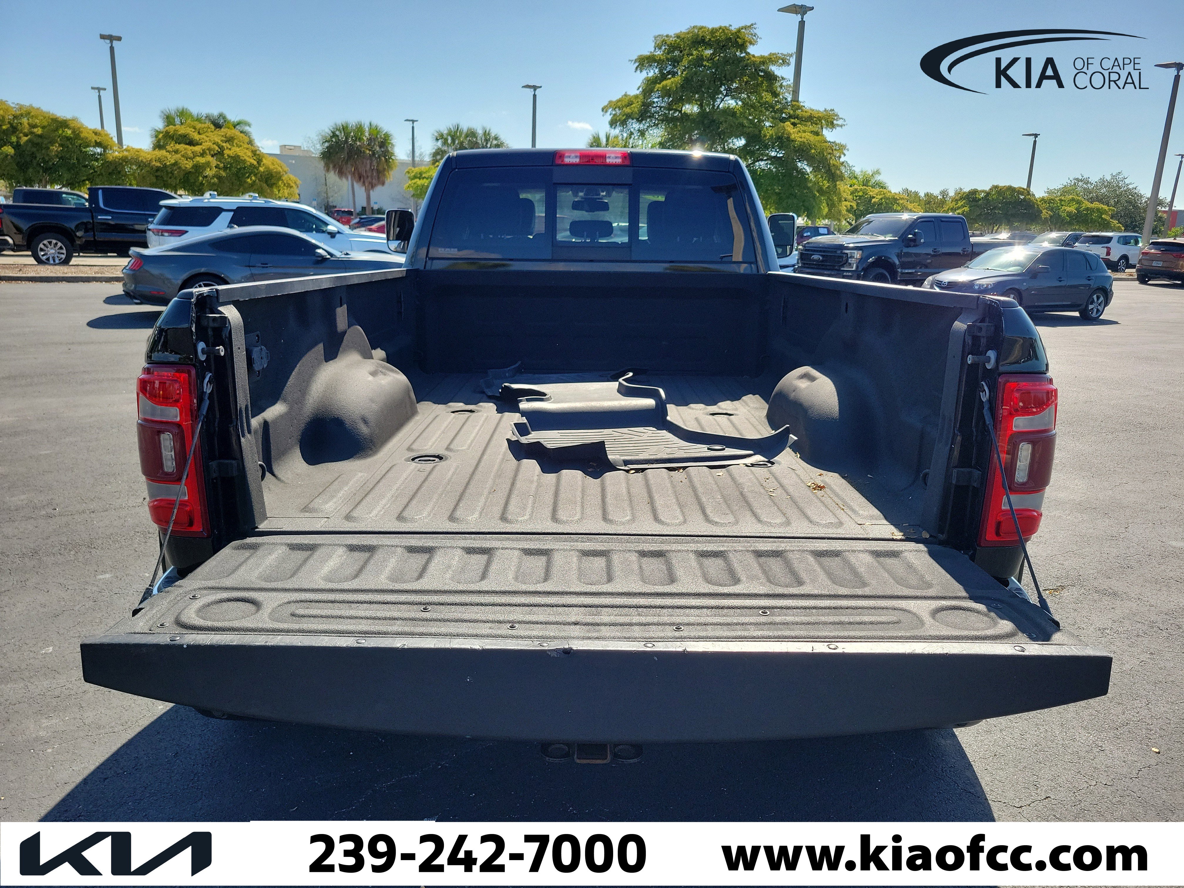 Used 2020 RAM 3500 Laramie AWD/4WD image 13