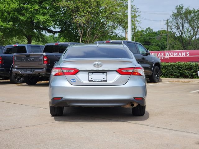 Used 2019 Toyota Camry LE FWD image 6