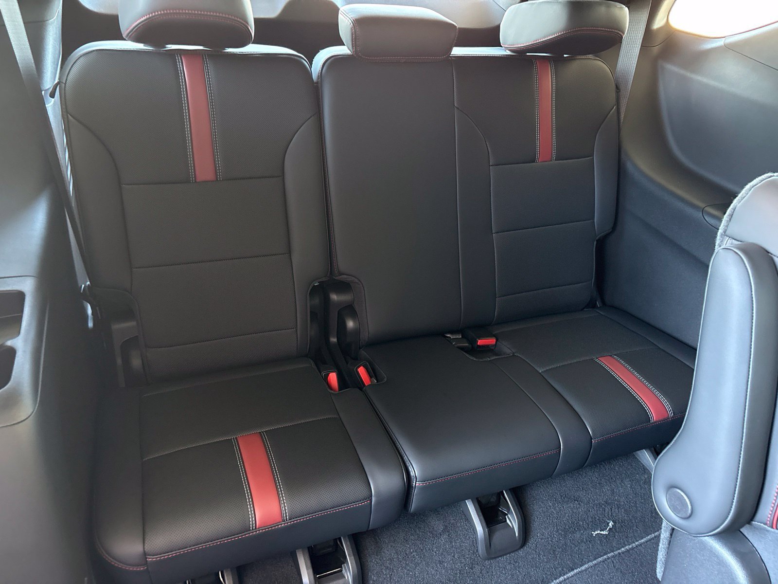 New 2027 Chevrolet Traverse RS AWD/4WD image 23