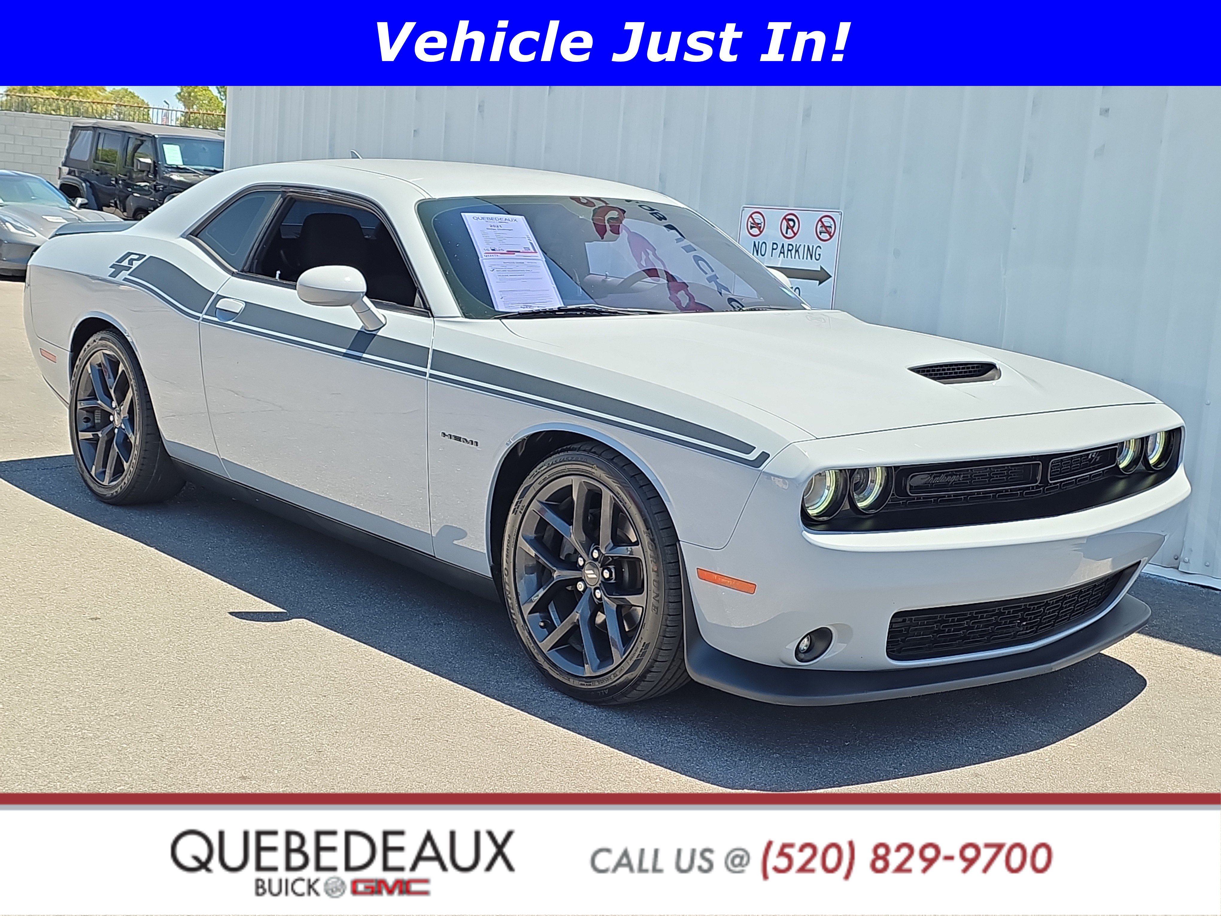 Used 2021 Dodge Challenger R/T w/ Blacktop Package RWD video 1