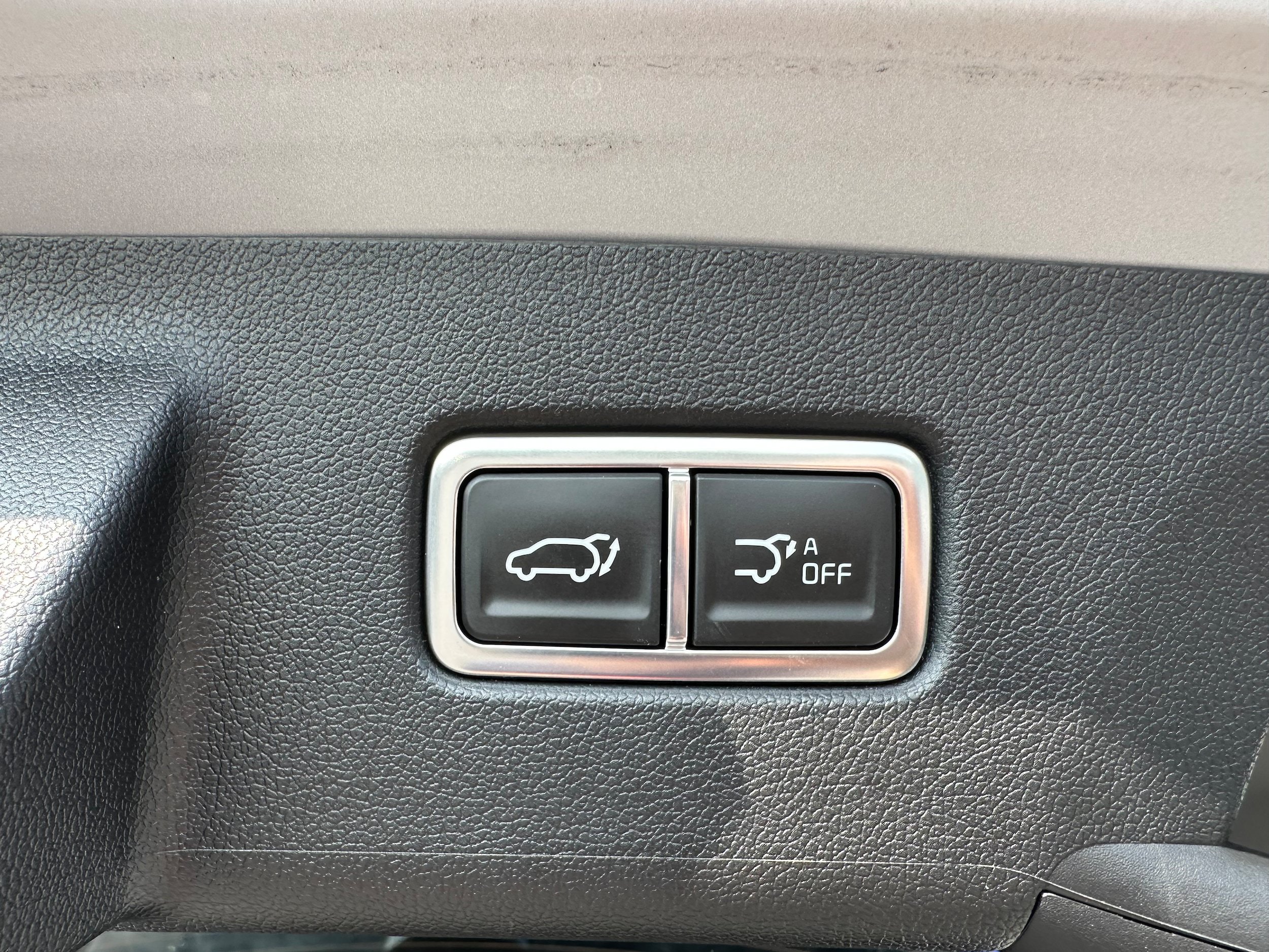 Used 2025 Kia Sorento SX Prestige AWD/4WD image 13