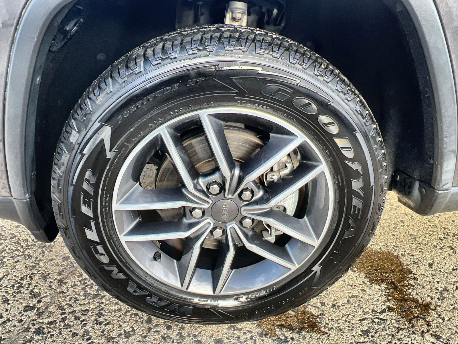 Used 2020 Jeep Grand Cherokee Limited image 12