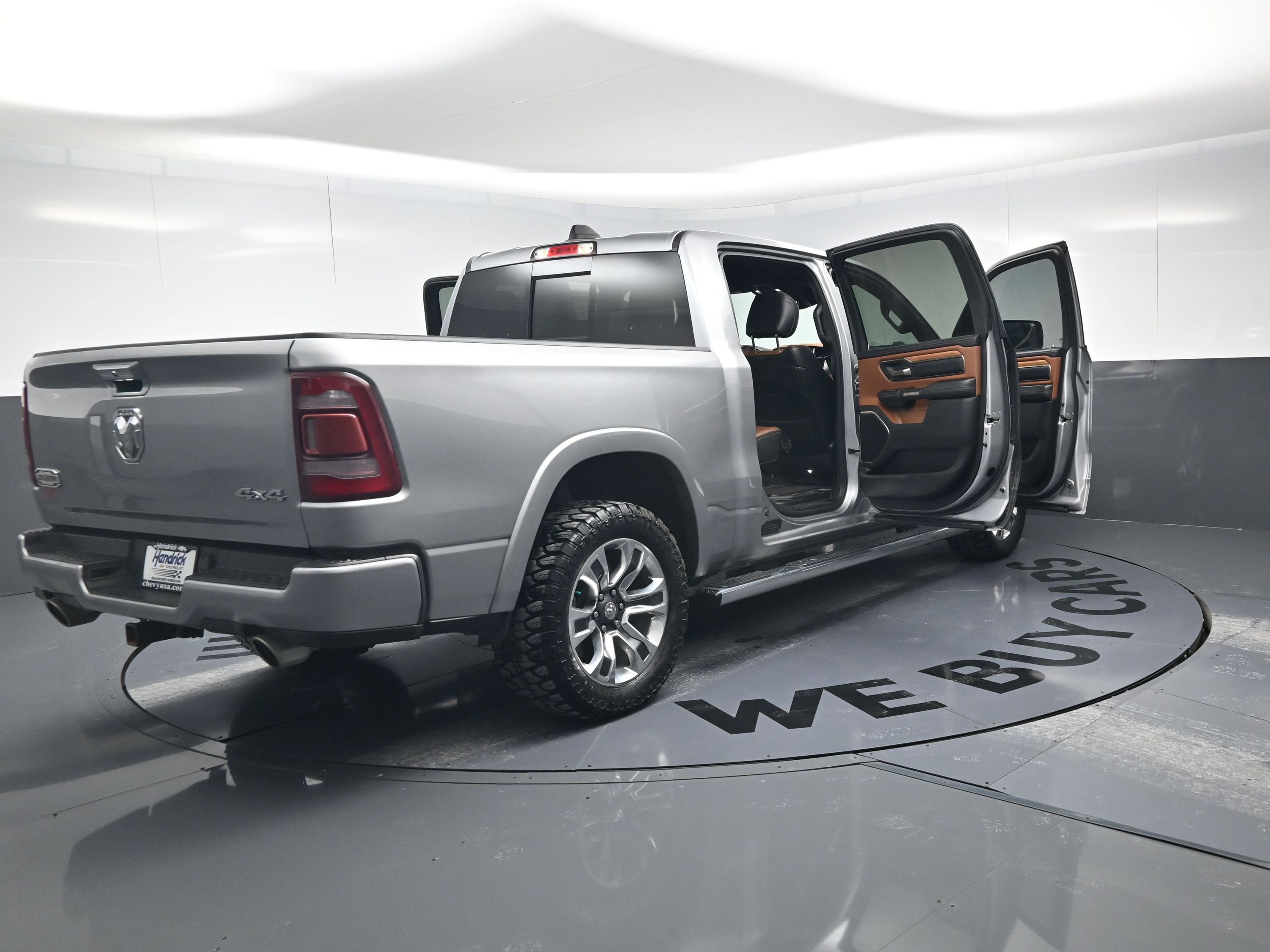 Used 2022 RAM 1500 Limited w/ Body Color Bumper Group image 28