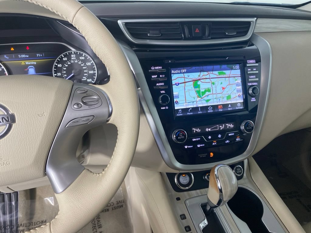 Used 2015 Nissan Murano Platinum w/ Platinum Technology Package AWD/4WD image 16