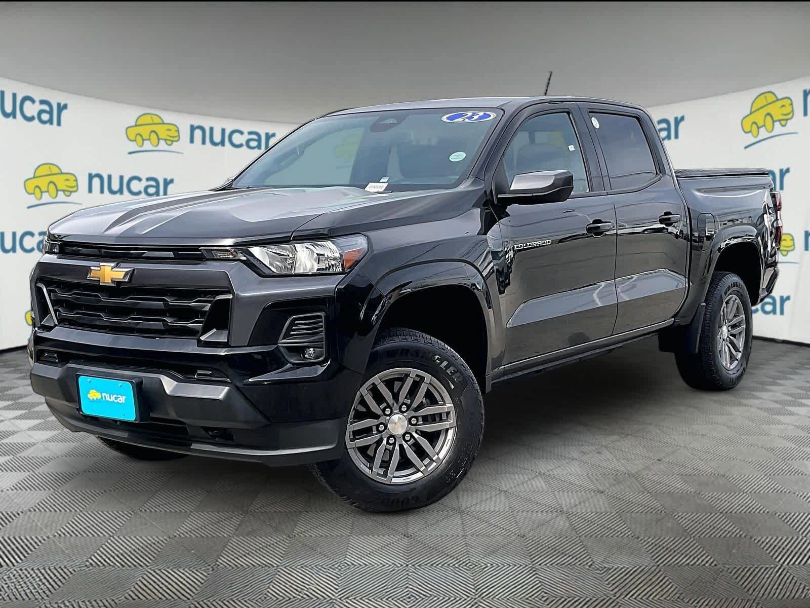 Used 2023 Chevrolet Colorado LT w/ LT Convenience Package AWD/4WD image 3