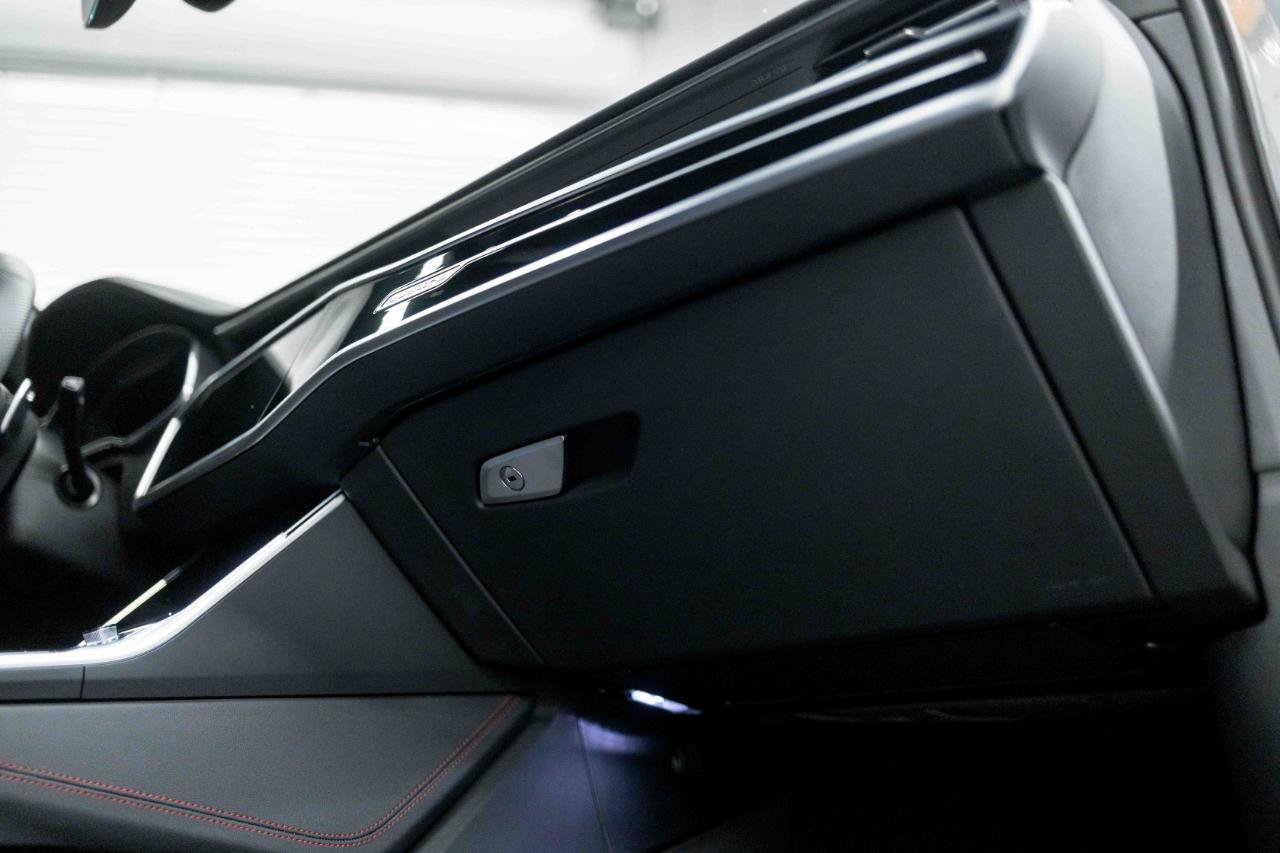 Used 2025 Audi RS 6 performance AWD/4WD image 58
