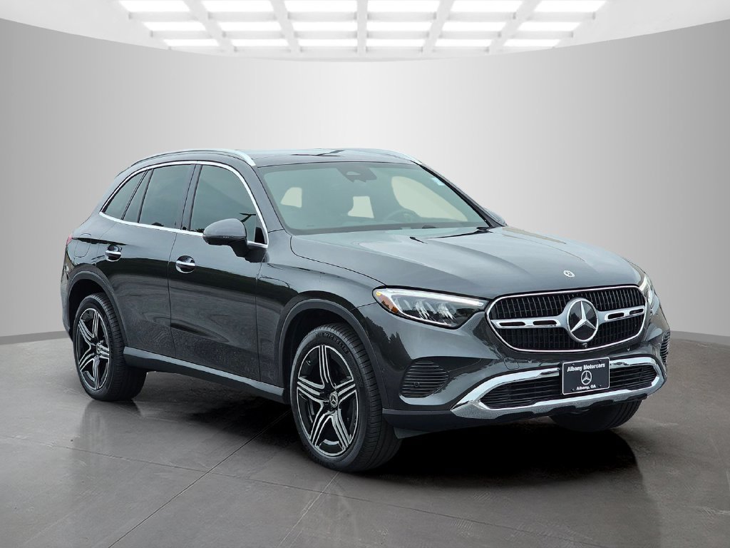 Used 2026 Mercedes-Benz GLC 300 image 8