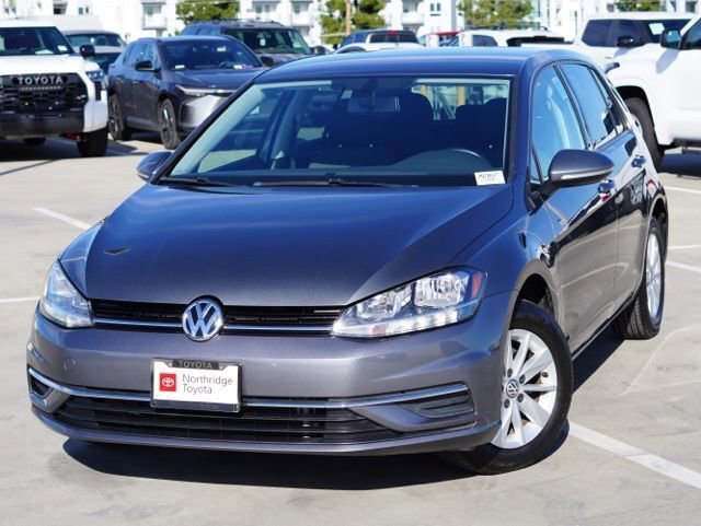 Used 2018 Volkswagen Golf S image 4