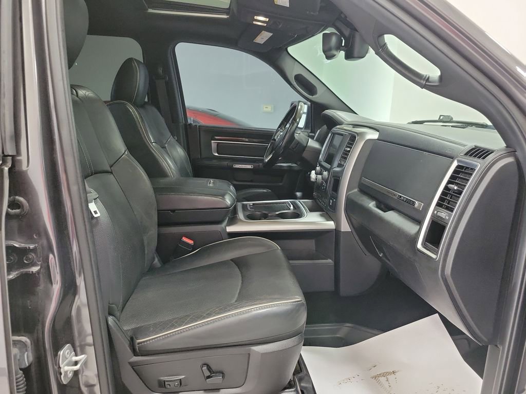 Used 2016 RAM 1500 Limited RWD image 19