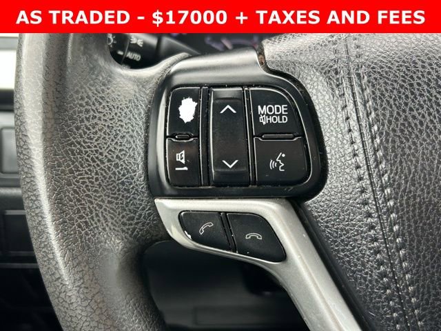 Used 2017 Toyota Highlander LE image 21