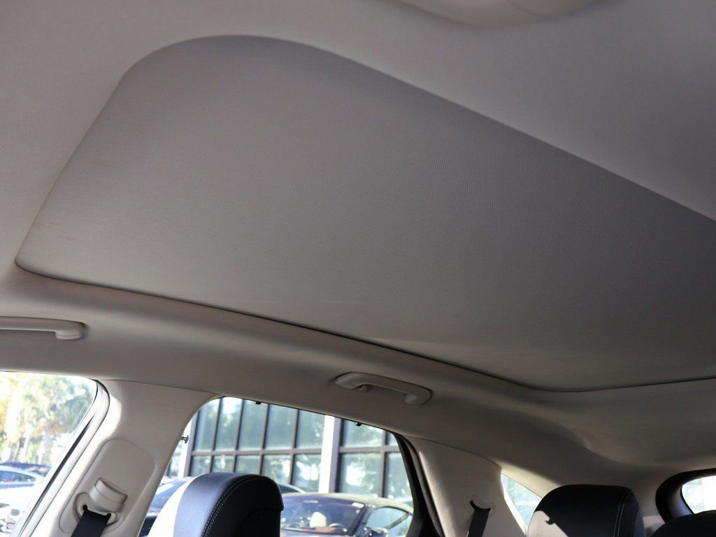 Used 2023 Genesis GV70 2.5T w/ Advanced Package image 24