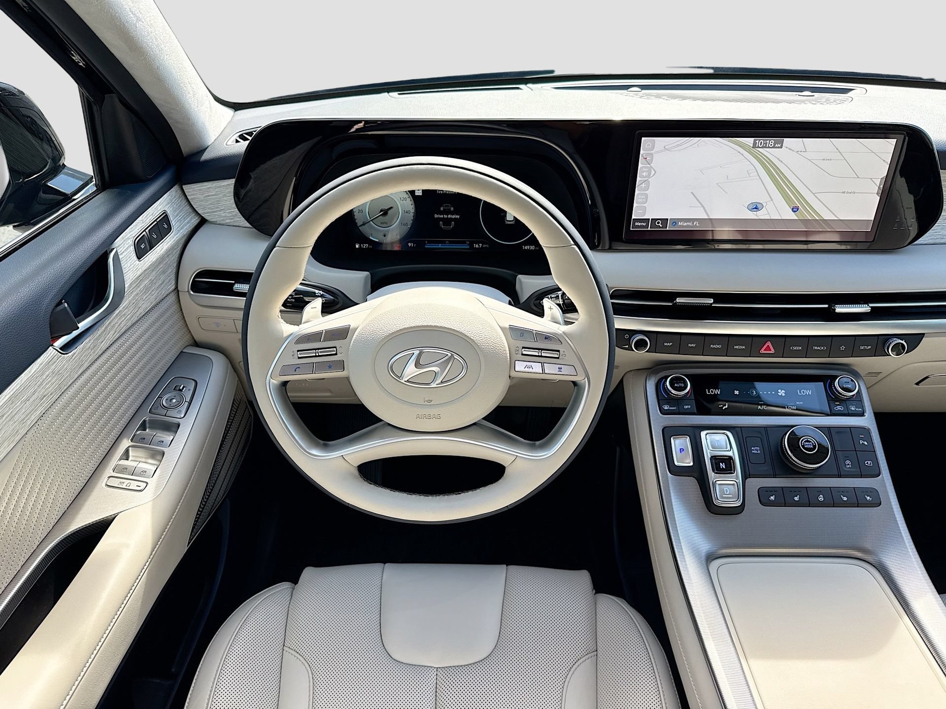 Used 2025 Hyundai Palisade Calligraphy FWD image 15