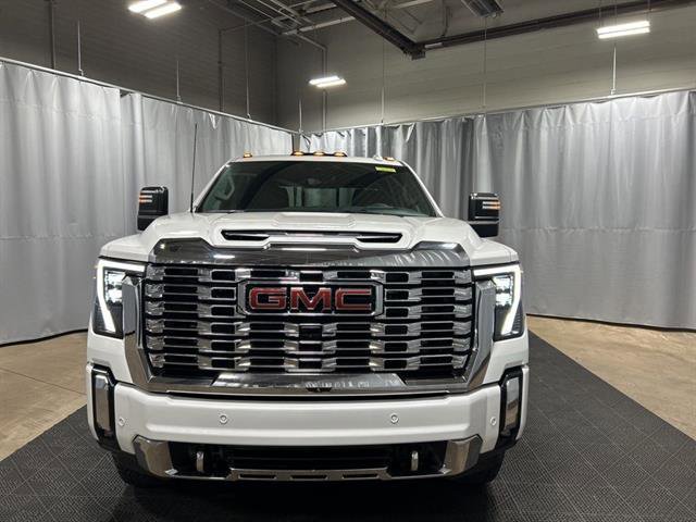 New 2025 GMC Sierra 2500 Denali w/ Denali Reserve Package image 10