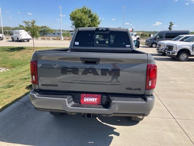 New 2026 RAM 2500 Big Horn AWD/4WD image 7