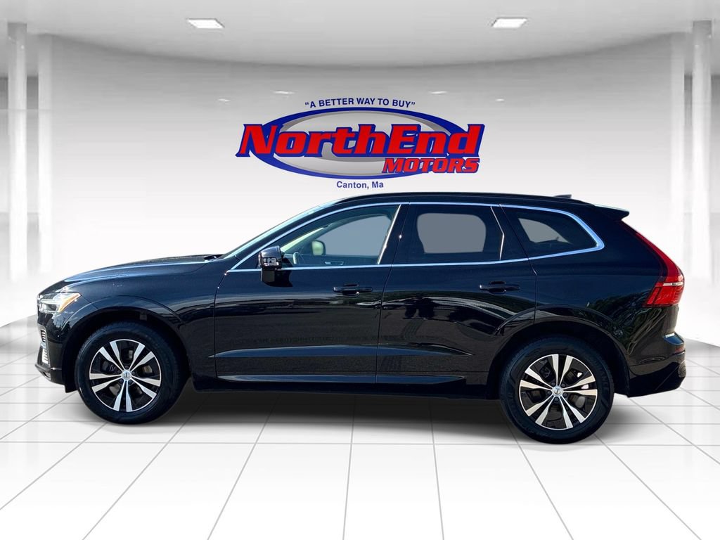 Used 2023 Volvo XC60 B5 Core AWD/4WD image 4