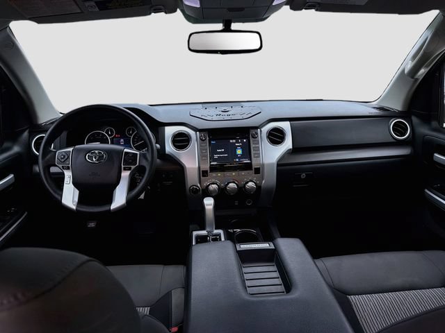Used 2017 Toyota Tundra SR5 w/ SR5 Upgrade Package AWD/4WD image 17