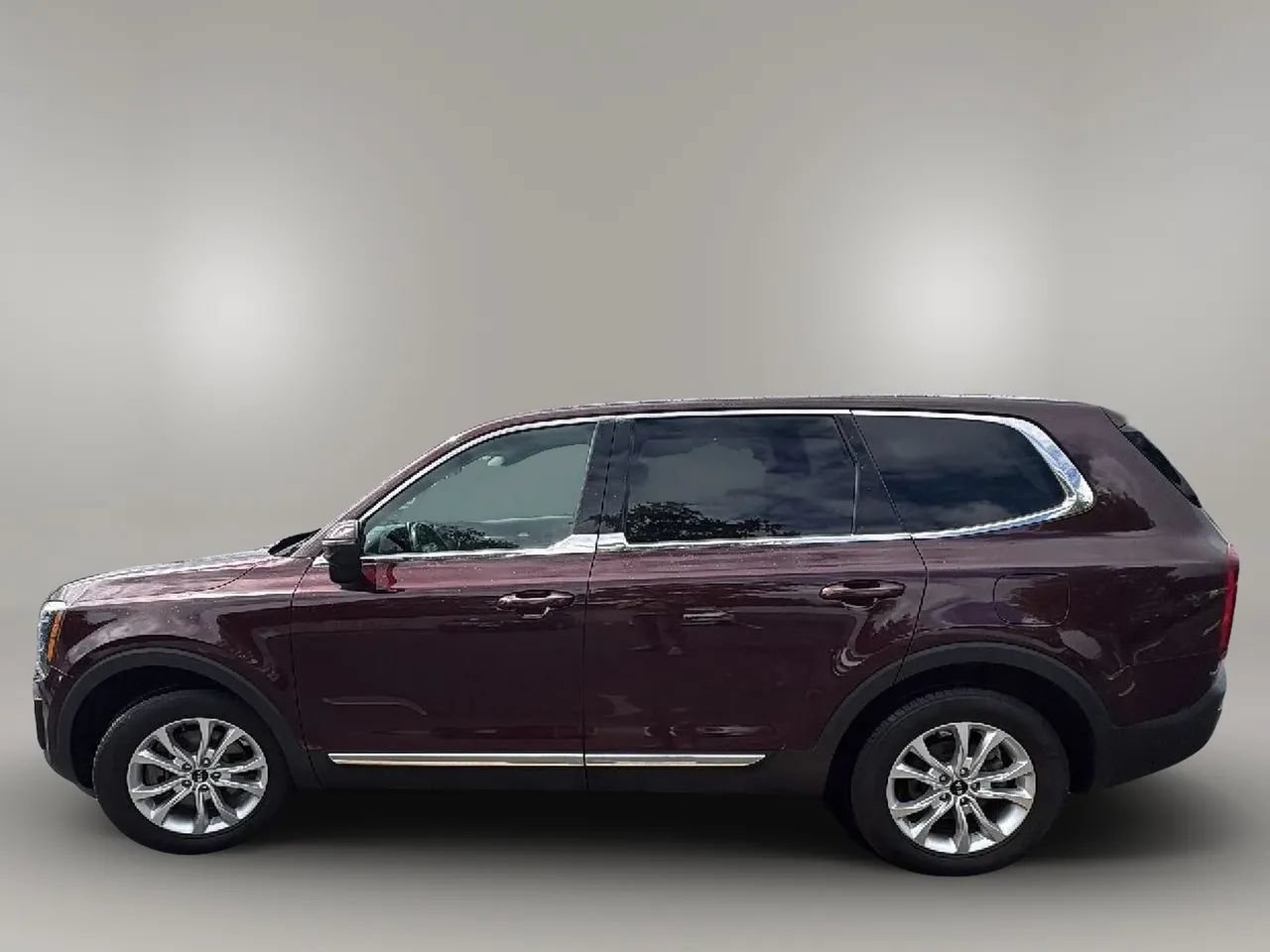 Used 2020 Kia Telluride LX FWD image 4