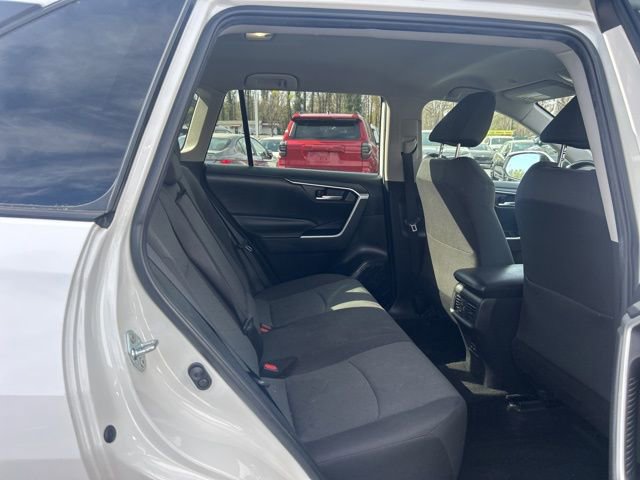 Used 2024 Toyota RAV4 XLE image 18