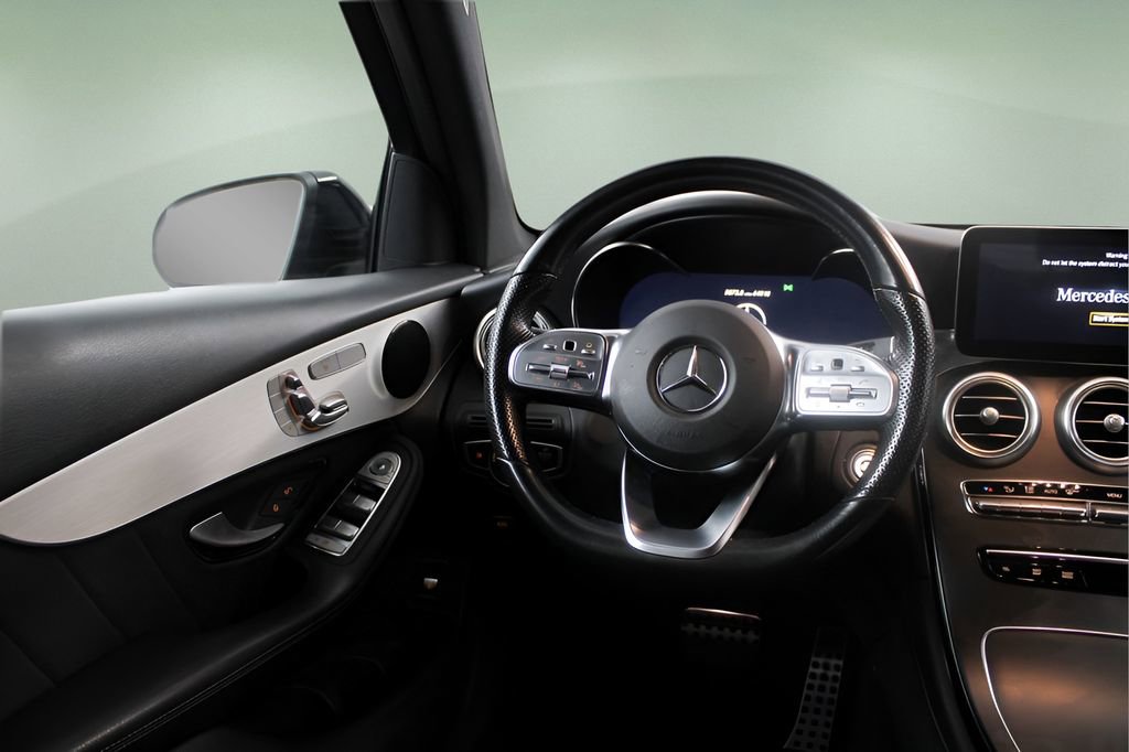 Used 2022 Mercedes-Benz GLC 300 image 22