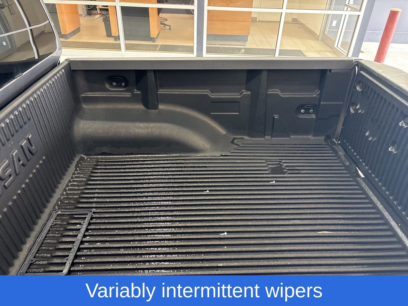 Used 2018 Nissan Frontier SV image 27